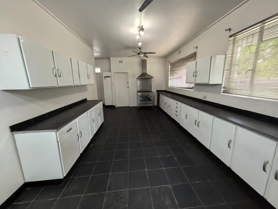 4 Bedroom Property for Sale in Monument Heights Northern Cape